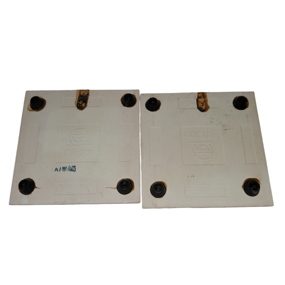 Vintage Christmas trivets - Picture 2 of 2